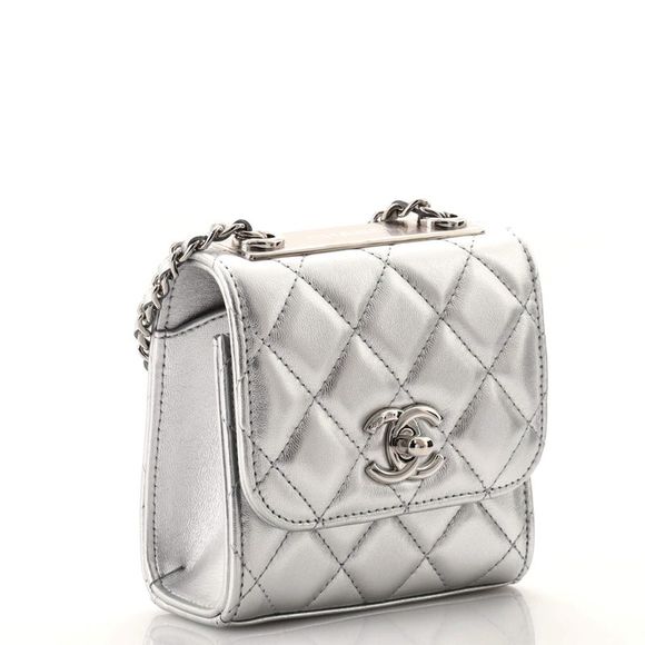 Chanel Trendy CC Clutch with Chain Quilted Lambskin Small Silver - Picture 3 of 7